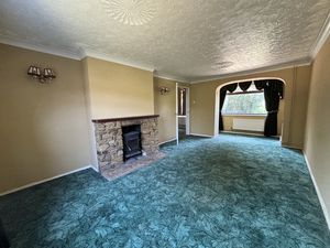 Sitting Room- click for photo gallery